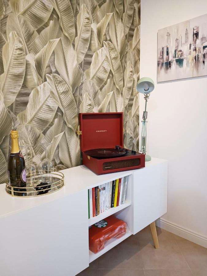 Ai Castelli Apartment - Locazione Turistica Cin It58060C2Fhnreg9A Colonna エクステリア 写真